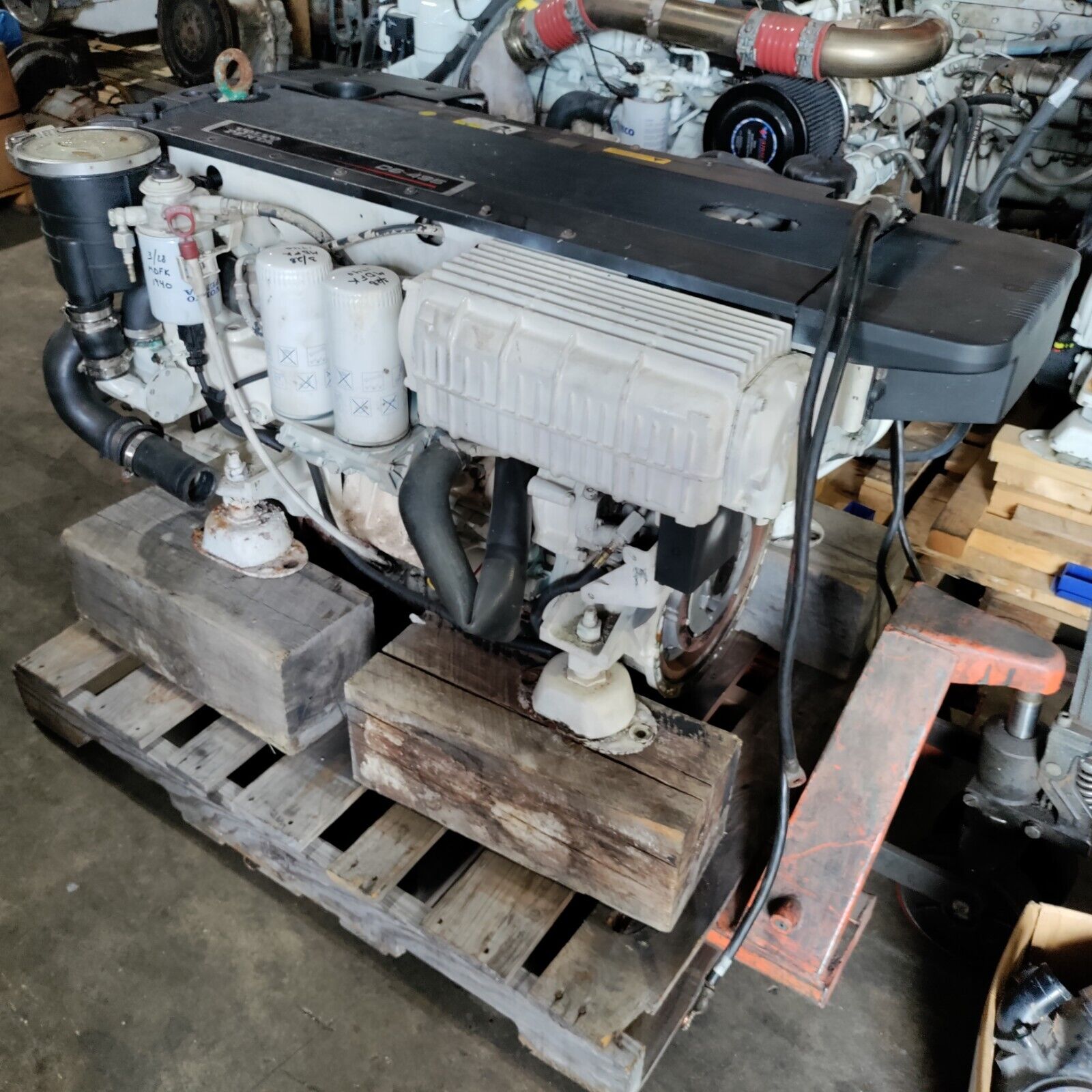 VOLVO PENTA D6-435 6CYL, TURBO CHARGED/ AFTERCOOLED DIESEL MARINE BOBTAIL ENGINE