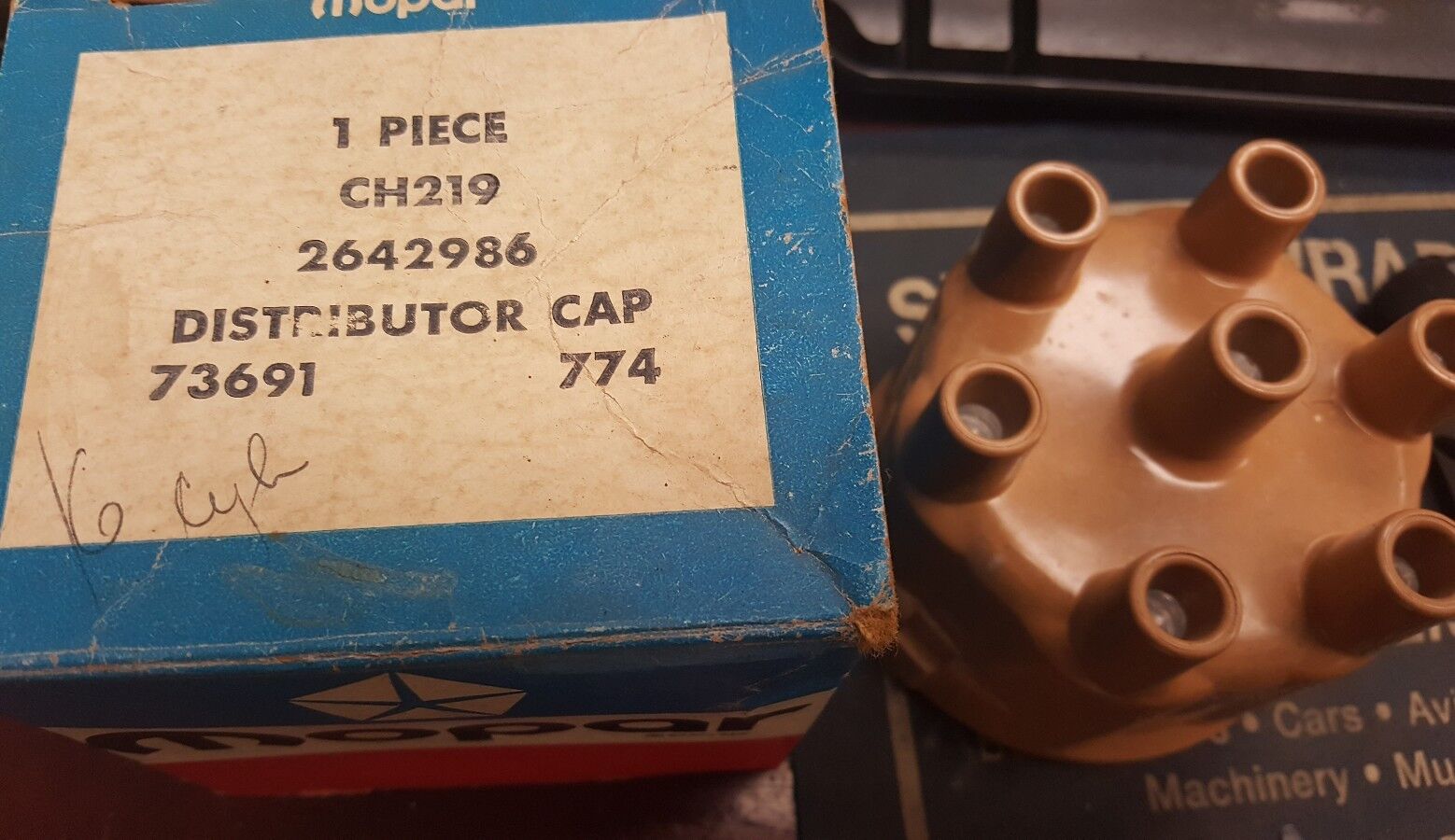 MOPAR  MARINE OEM ORIGINAL DISTRIBUTOR CAP   CH219. 2642986 NEW