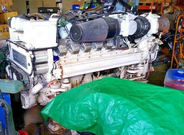 MTU / DETROIT DIESEL 12V2000, MARINE DIESEL ENGINE DDEC