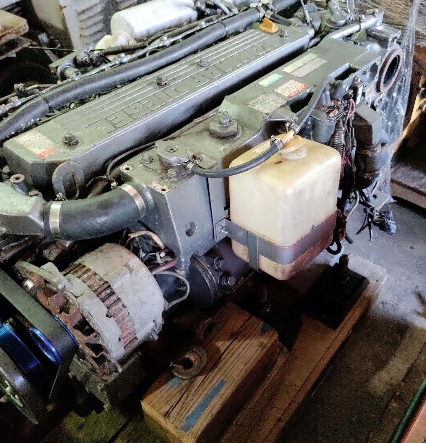 6LY2H-STE  6 CYL. 12V YANMAR DIESEL MARINE ENGINE 420 HP.  ( BOBTAIL )  USED