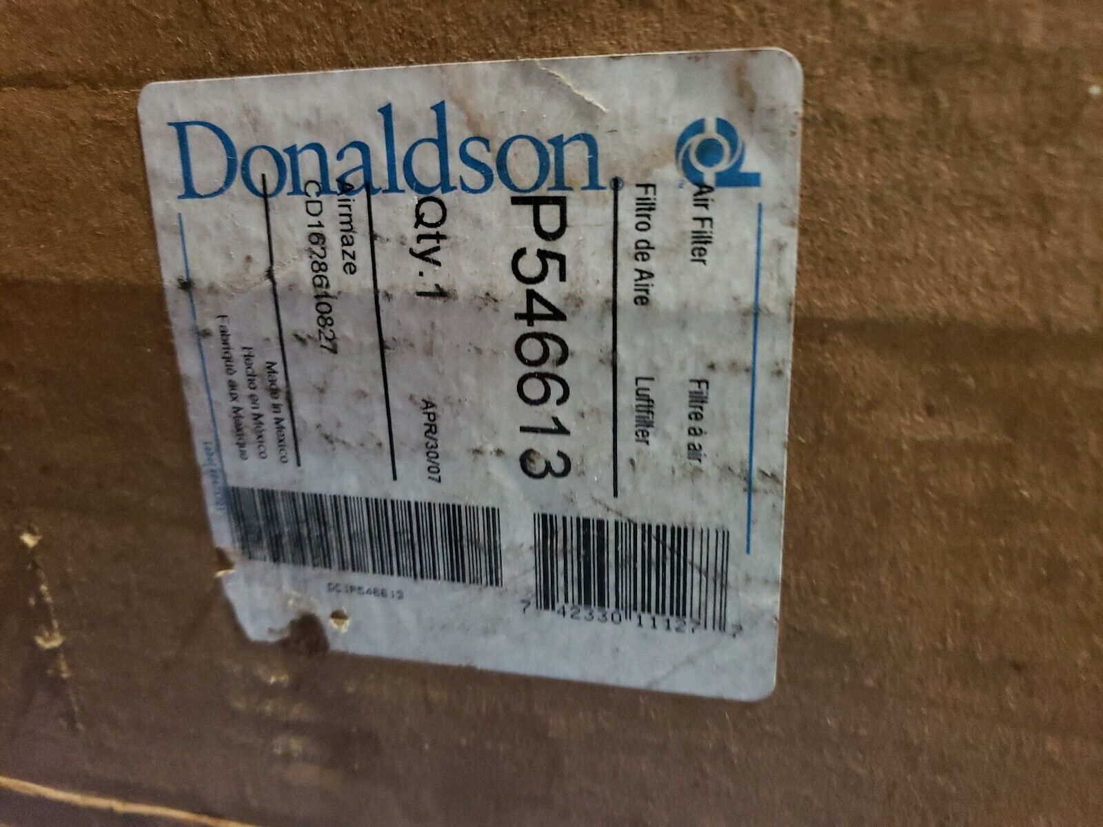 DONALDSON AIR FILTER  P546613  NEW