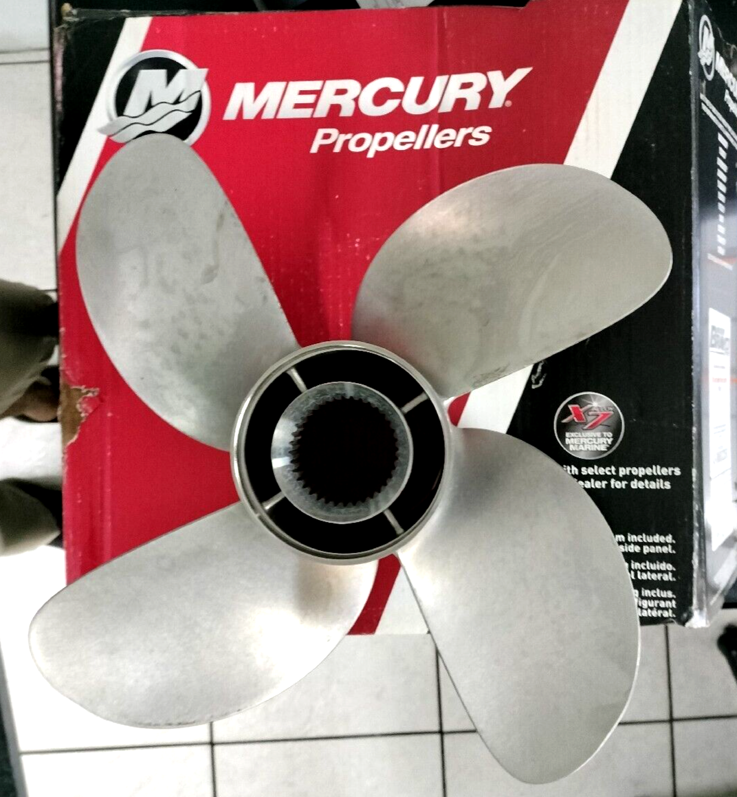 MERCURY BRAVO lll ( INNER ) PROPELLER 48-8M8022360 / 16.0 X 20 SS w MATTE FINISH