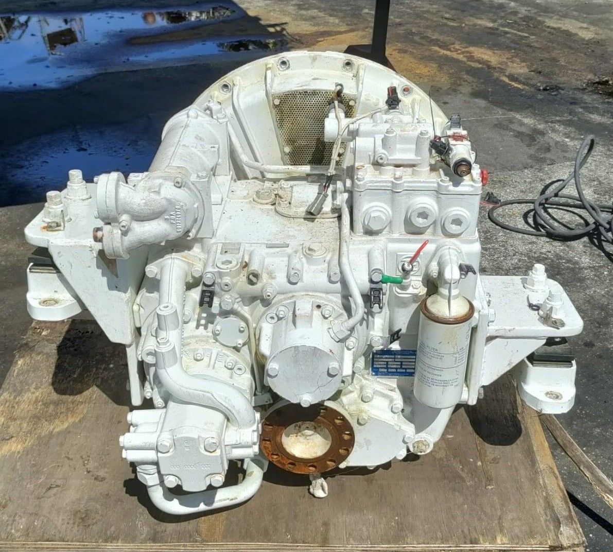 ZF MARINE ZF 2070, 1.765 to 1 RATIO TRANSMISSION  / GEAR BOX  / RECENT TAKE OUTS