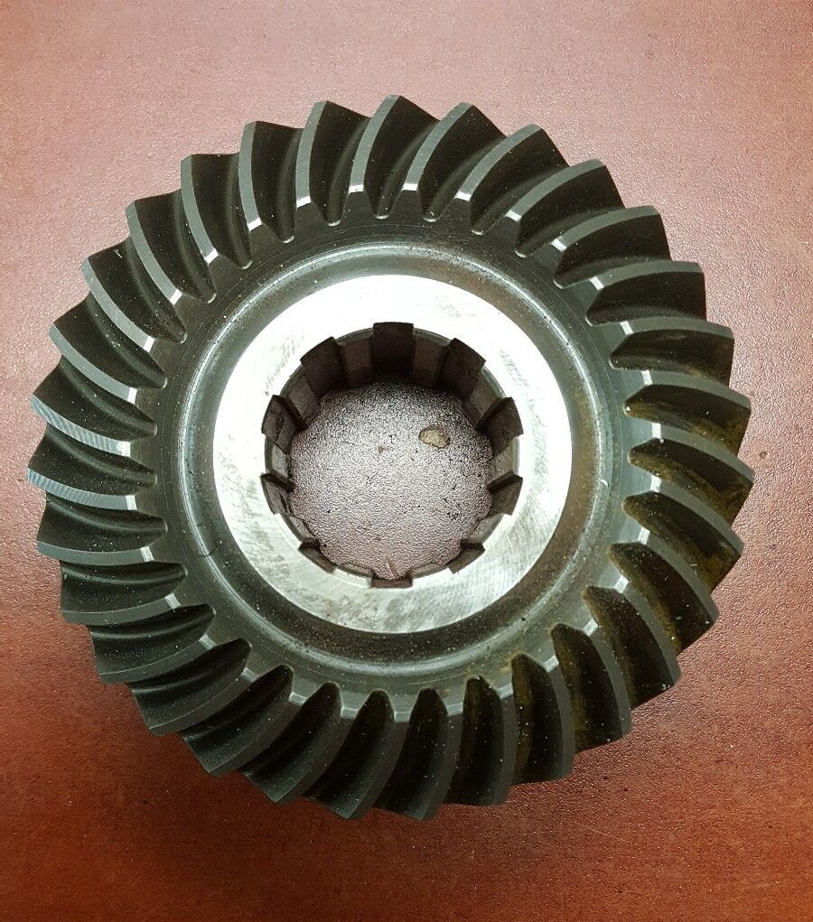 VOLVO PENTA GEAR # 832628  "USED" EXCELLENT CONDITION